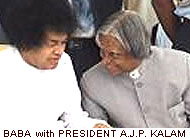 SATHYA SAI BABA AND EX-PRESIDENT KALAM